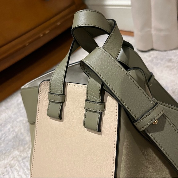 LOEWE Calfskin Small Hammock Shoulder Bag Clay Green Dusty Beige - Picture 6 of 16